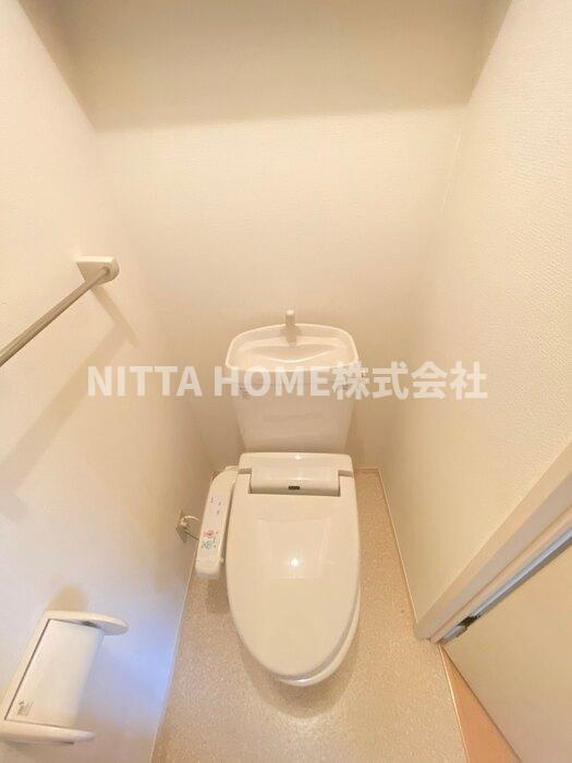 コンフォール・ヴィラ　Ｄ棟のトイレ|温水洗浄付きのトイレです◇