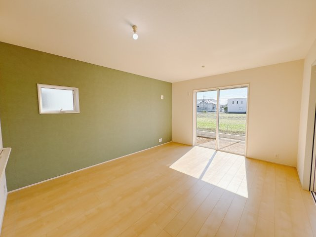 【LiveleGarden】下野市大光寺 第1 全4邸のその他|〇只今建築中〇
物件の詳細は事前に資料をご用意してお待ちしております。月々の支払はどれくらい？マイホームの探し方、住宅ローンのシュミレーションもお任せくださいませ。
※2025年8月撮影