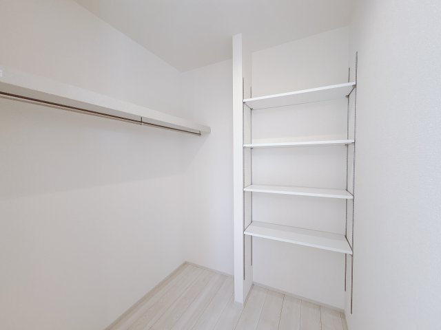 【LiveleGarden】下野市大光寺 第1 全4邸の和室|○1号棟1F和室3.75帖○
のんびりと落ち着きのある和室は、客間やお子様のお昼寝のスペースとしても活躍します。
※2025年10月撮影
