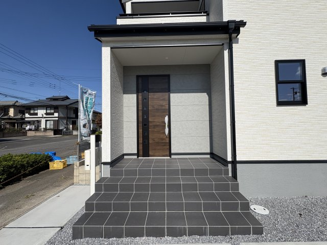 【LiveleGarden】下野市大光寺 第1 全4邸の間取り|〇1号棟間取り図【4LDK+ストレージルーム+WIC+カースペース3台】