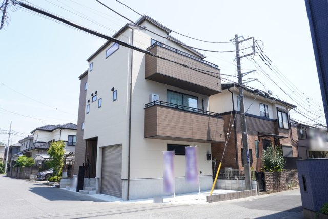 越谷市東越谷9丁目 新築分譲住宅の外観