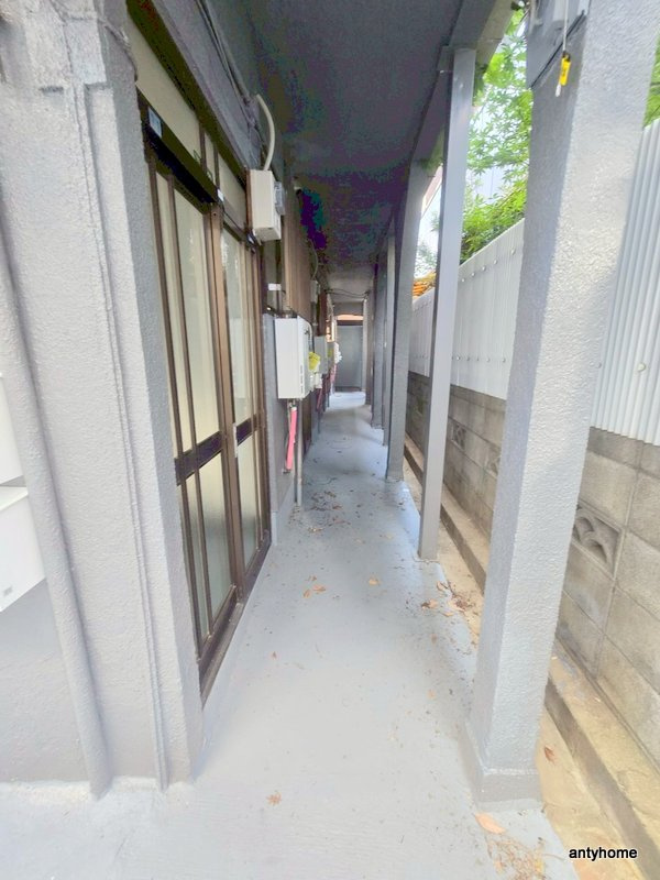 クレスト下新庄駅前　仲介手数料無料のロビー