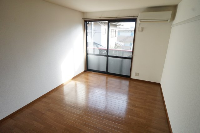 グランドール２１　Ｂ棟の洋室