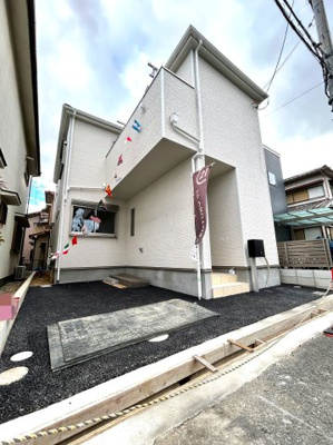 【外観】 | ■茨木市西太田町■完成済新築戸建 | ■新築戸建（２０２５年１０月中旬完成）内覧可能
■JR東海道本線「茨木」駅バス約16分「五日市」停徒歩約7分　■JR東海道本線「総持寺」駅徒歩約22分