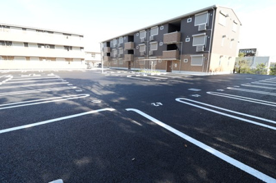 【駐車場】 | オテール・ロッシュⅠⅡ | 駐車場