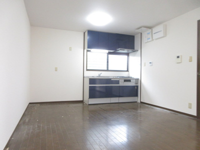 【居間・リビング】 | エモンド高の原