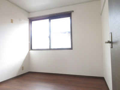 【洋室】 | エモンド高の原