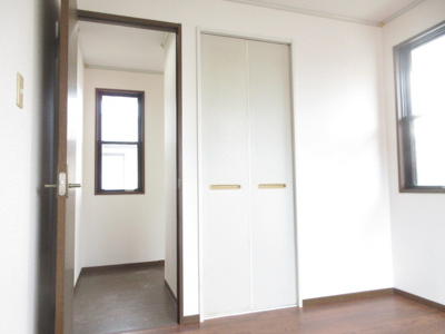 【洋室】 | エモンド高の原