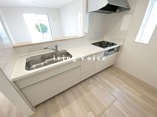 【居間・リビング】 | 【仲介手数料０円】茅ヶ崎市柳島第11　新築一戸建て　全8棟 | 茅ヶ崎市柳島第11　新築一戸建て　全8棟