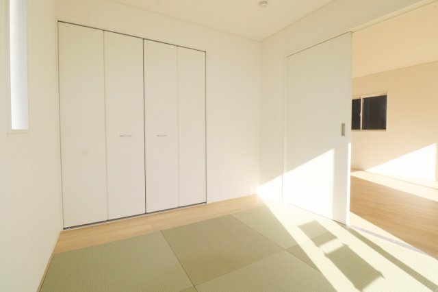 郡山市富久山町福原第21　　　3号棟　　　行健小学校、明健中学区の和室