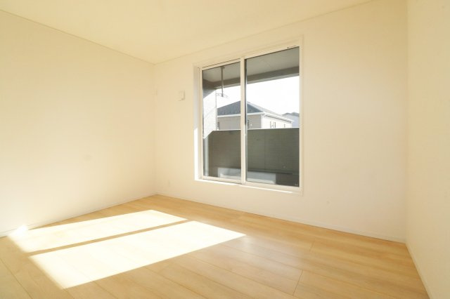 郡山市富久山町福原第21　　　3号棟　　　行健小学校、明健中学区の洋室