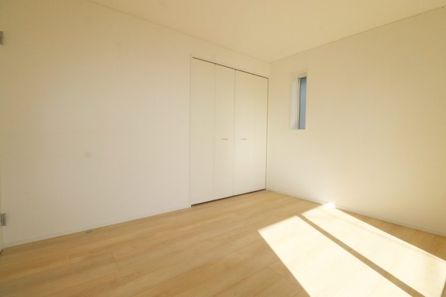 郡山市富久山町福原第21　　　3号棟　　　行健小学校、明健中学区の洋室