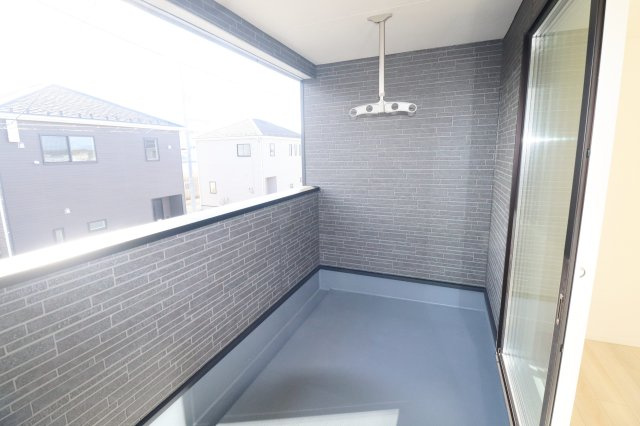 郡山市富久山町福原第21　　　3号棟　　　行健小学校、明健中学区のバルコニー