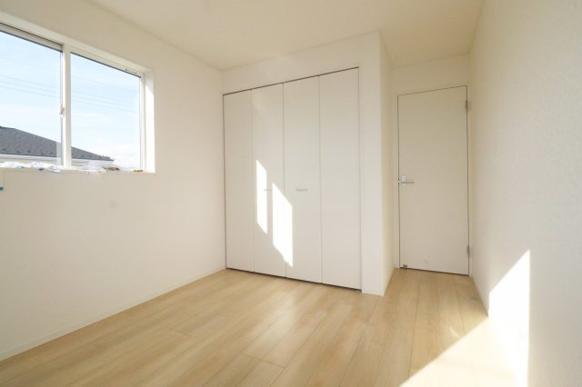 郡山市富久山町福原第21　　　3号棟　　　行健小学校、明健中学区の洋室