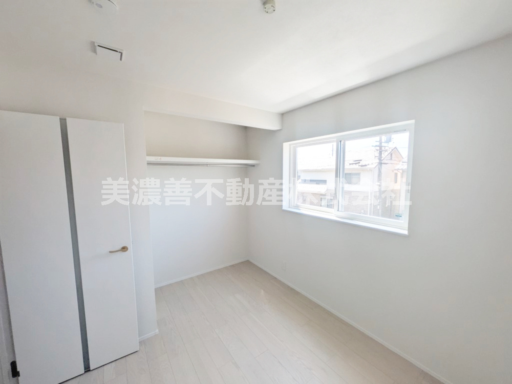 ６５４４８　瑞穂市古橋新築戸建て（未使用）の洋室