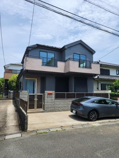 鶴川3丁目　駐車2台OK　広々18帖超LDK　町田市鶴川　中古戸建