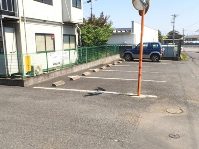 【駐車場】 | Ｈ･Ｉハウス | 駐車場