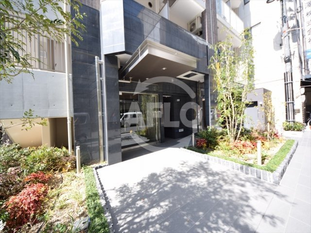 LiveCasa本町のエントランス|LiveCasa本町（ライブカーサ本町）　エントランス