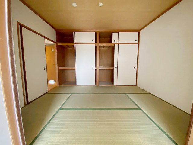 宝塚彩悠館の和室|日本らしい落ち着いた雰囲気の和室です
