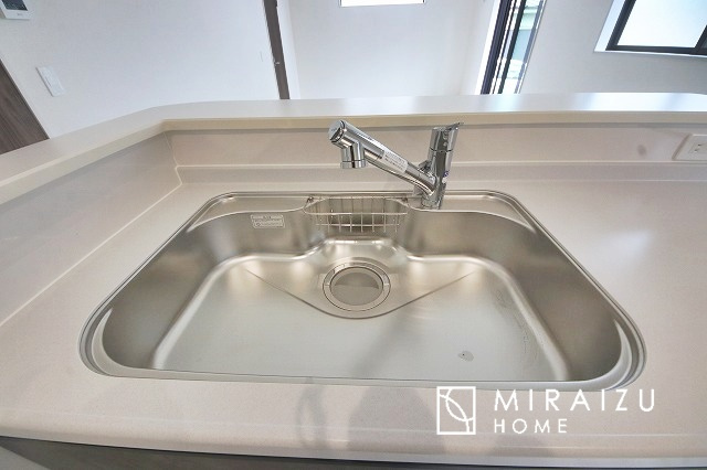 【設備】 | 建物完成につき、実際のお部屋をごゆっくりご見学いただけます。お休みの日にご家族で見学はいかがでしょう。