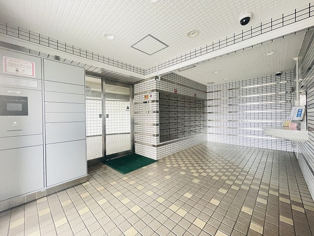 【エントランス】 | ダイナコート吉塚