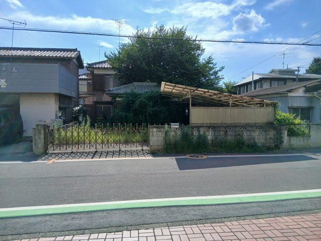 東松山市松山町1丁目　古家付土地133坪の外観