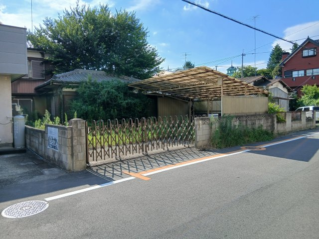 東松山市松山町1丁目　古家付土地133坪の外観