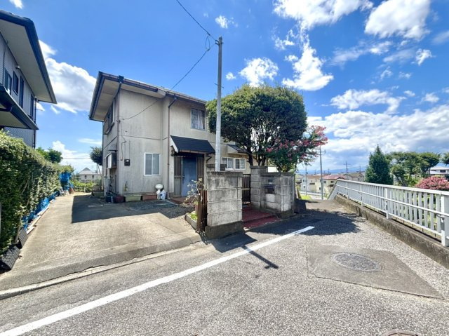 【中古戸建】前橋市高花台2丁目の外観|■外観｜特徴のある個性的な住まいと美しい街並み、そして住みやすい環境を、ぜひ現地でご覧になりませんか。お気軽にお問合せください(^^)  