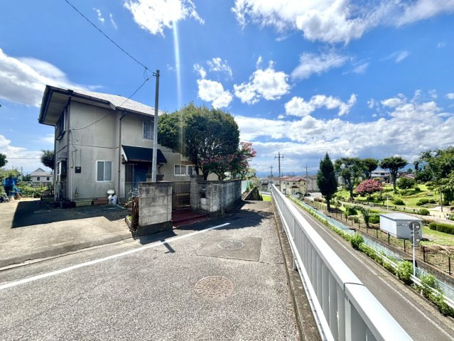 【中古戸建】前橋市高花台2丁目の外観|■外観｜シャープなデザインが印象的な洗練された外観。格調高く、優雅さ漂う素敵な仕様です♪