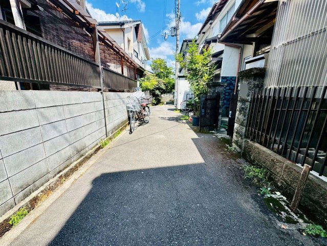 上桂西居町