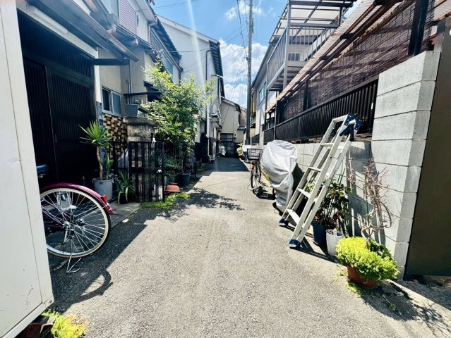 上桂西居町