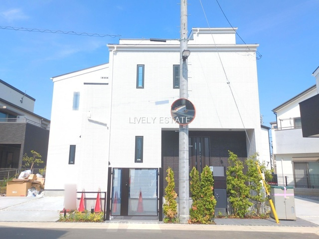 草加市花栗3丁目 新築分譲住宅 全9棟 1号棟の外観