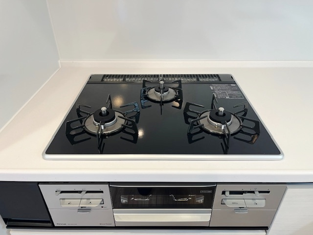 板橋区西台2丁目 限定1棟のその他|手軽にお手入れができるガラストップコンロが標準装備です