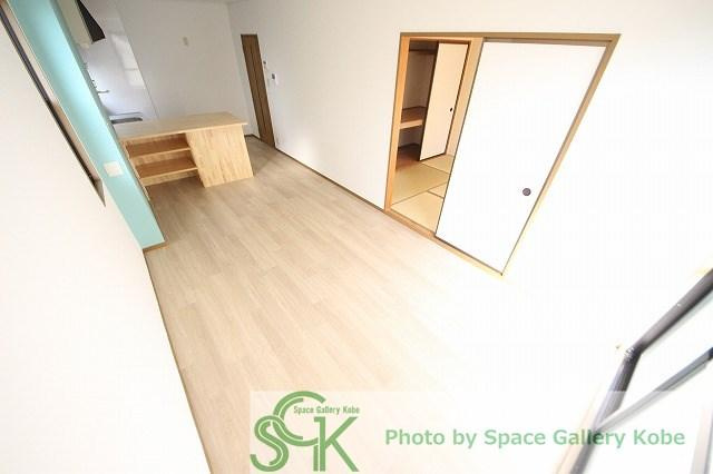 コーポラスおおたにの居間・リビング|※お部屋により仕様が異なる場合がございます※
