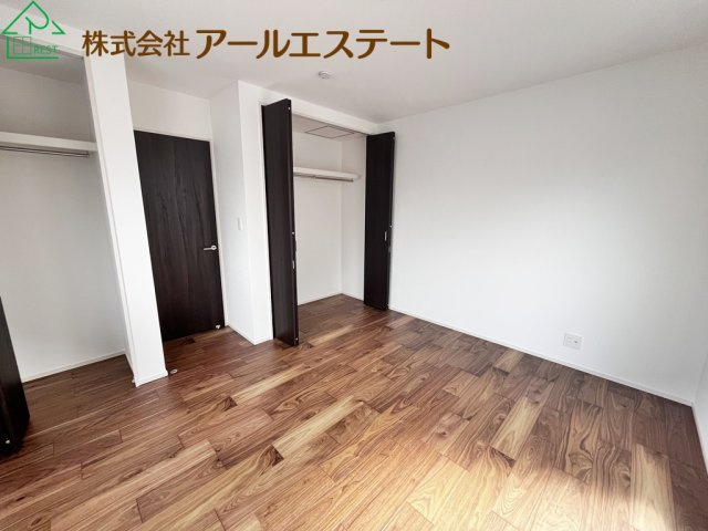 加古川市平岡町高畑 第12　　JR「東加古川駅」徒歩14分の寝室