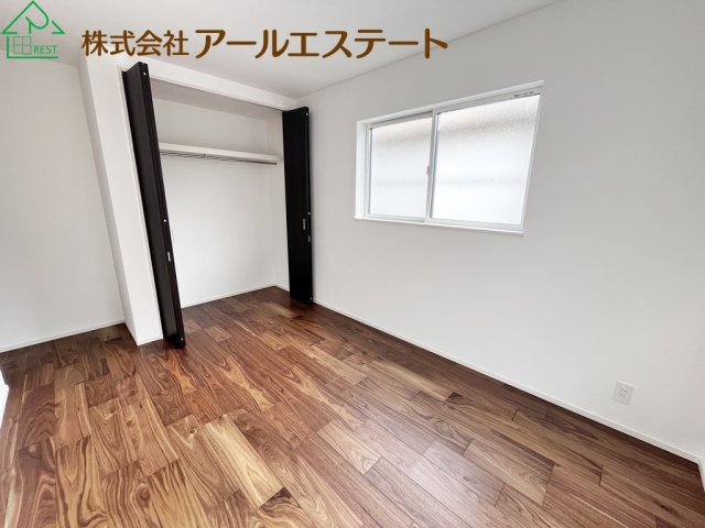 加古川市平岡町高畑 第12　　JR「東加古川駅」徒歩14分の洋室