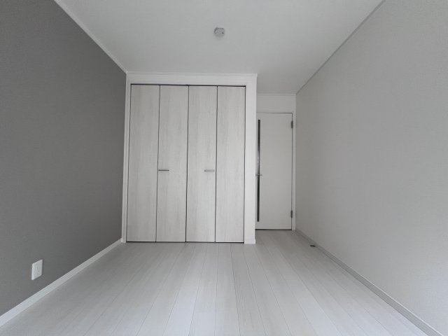 神戸市須磨区前池町５丁目のアパートの居間・リビング