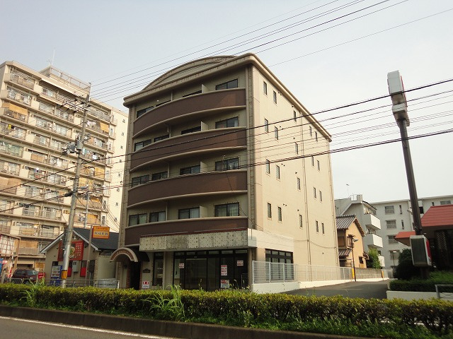 シャンパーニュ四条