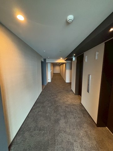 大阪市福島区福島７丁目の賃貸マンションのロビー