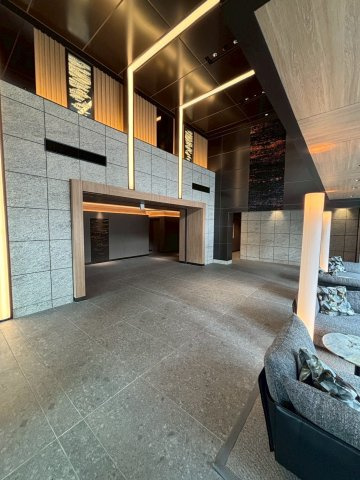 大阪市福島区福島７丁目の賃貸マンションのロビー