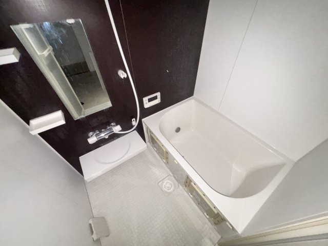 岡田様方貸室の浴室