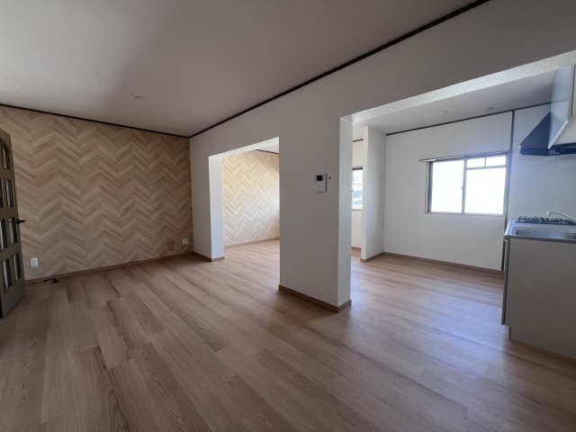 神戸市垂水区西脇１丁目の賃貸マンションの居間・リビング