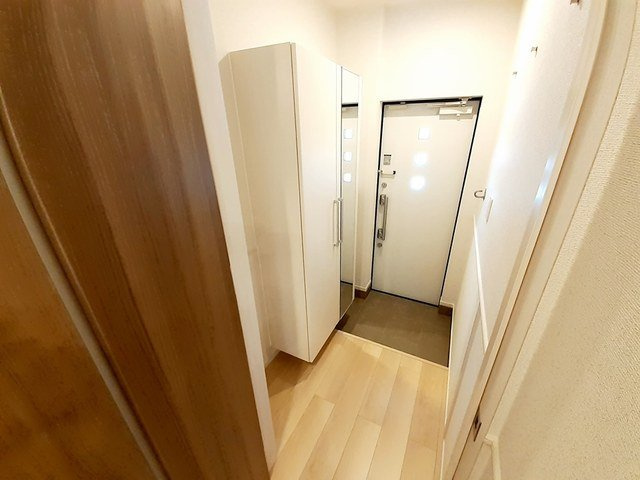 レジェンドの玄関