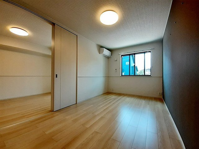 レジェンドの寝室