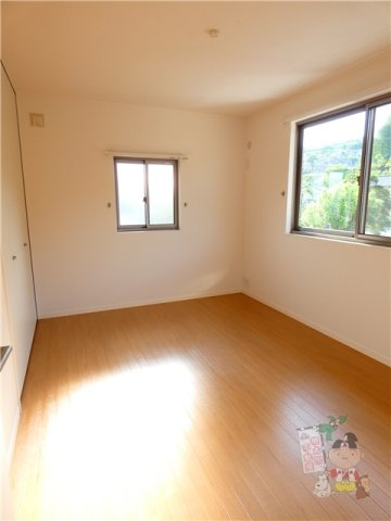 半田山カシーヤの居間・リビング