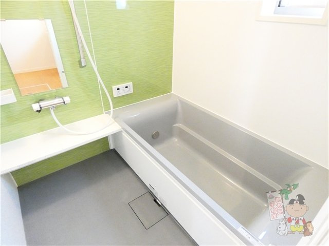 半田山カシーヤの浴室