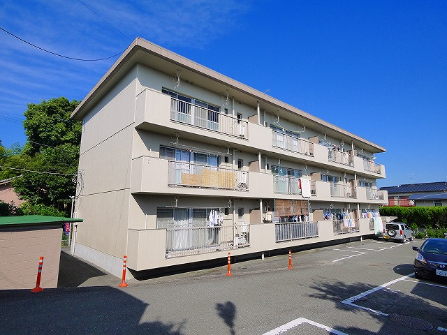 尼ヶ辻ハイツⅠの外観|外観もきれいです