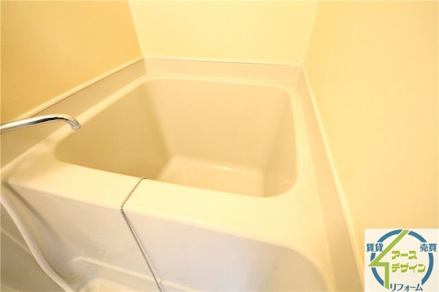 YKハイツ中崎Ⅱの浴室|※類似部屋