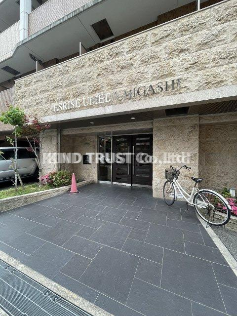 エスライズ梅田東のエントランス|ゆとりのあるエントランスです