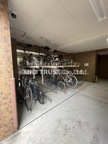 エスライズ梅田東のその他共用部分|屋根付き駐輪場です